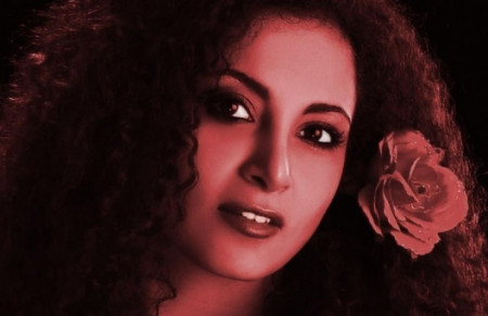 فنانة مصرية تعلن إصابتها بفيروس كورونا 