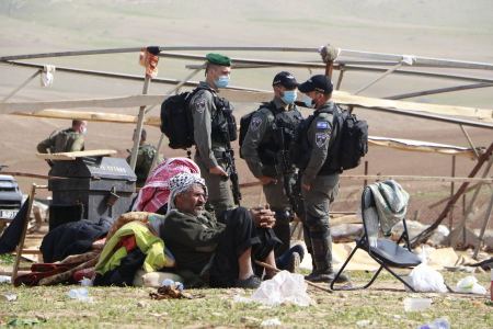 UN experts urge governments to insist on holding Israel to account