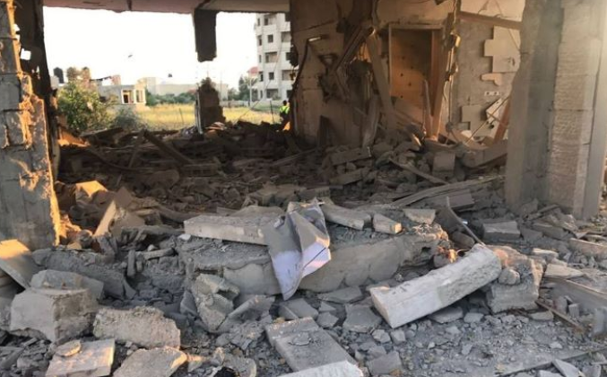 الاحتلال يجبر مقدسيان على هدم منزل ومطعم في سلوان وجبل المكبر