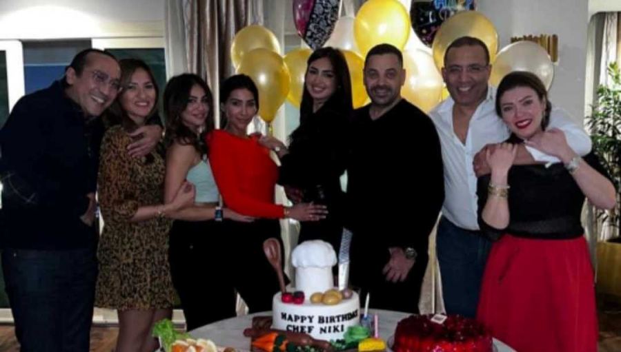 من هي نيكول سعفان .. وسر علاقتها مع طارق العريان