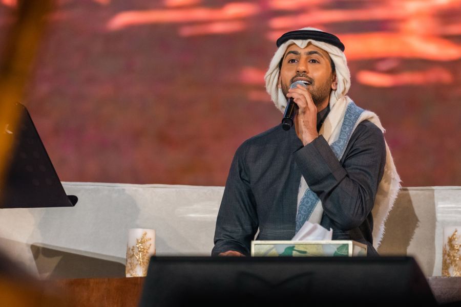 فؤاد عبد الواحد يطرب جمهور حفل 