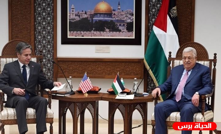 الرئبس عباس يستقبل وزير الخارجية الأمريكي في رام الله