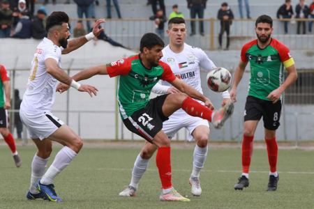 التعادل يحسم صراع القمة بين شباب الخليل و المكبر و البيرة يشعل صراع تفادي الهبوط