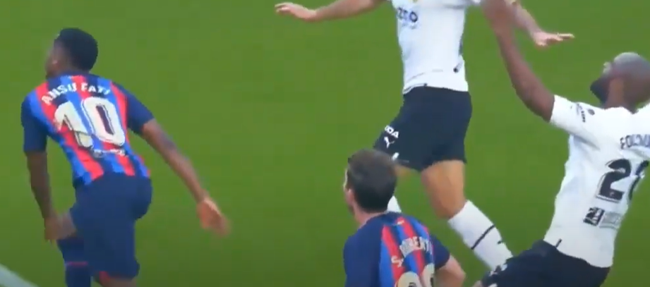 ملخص مباراة برشلونة ضد فالنسيا
