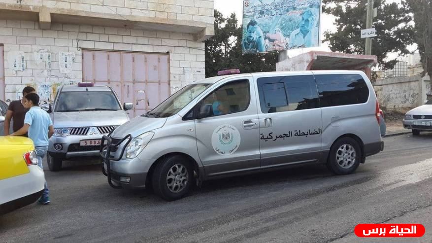 الضابطة الجمركية تتلف 12 طن مواد غير صالحة للاستهلاك الشهر الماضي