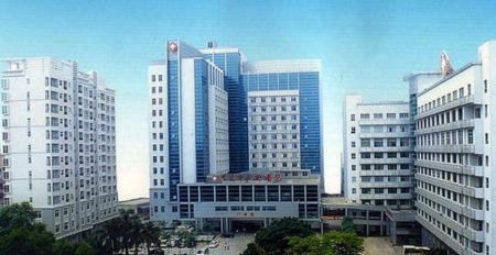 عرض افلام غير أخلاقية داخل مستشفى للمرضى