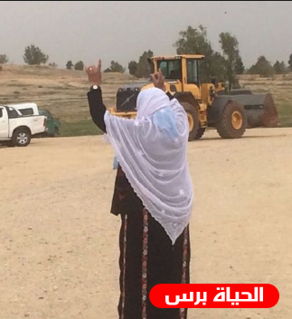 شرطة الاحتلال تعتقل مسنة وقاصرا من قرية العراقيب