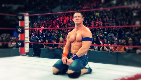 خطيبة جون سينا السابقة تعلق على حبيبته الجديدة