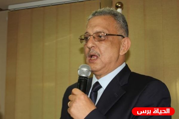 محافظ طولكرم يفتتح مقر لجمعية المكفوفين في طولكرم