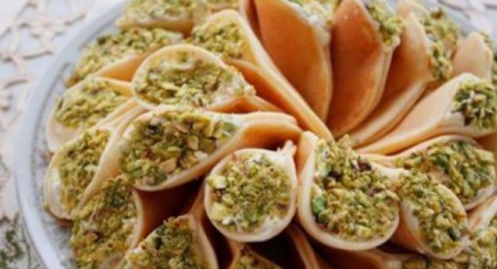 طريقة عمل عجينة القطايف