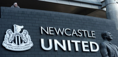 حرب كروية بين قطر والسعودية في ميدان نيوكاسل