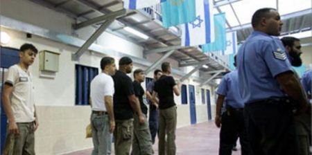 إدارة سجن عوفر تحجر 9 أسرى ممن خالطوا الأسير المحرر المُصاب بكورونا