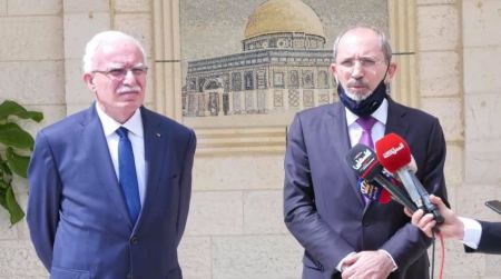 Palestinian and Jordanian FMs warn of serious consequences for events in Jerusalem
