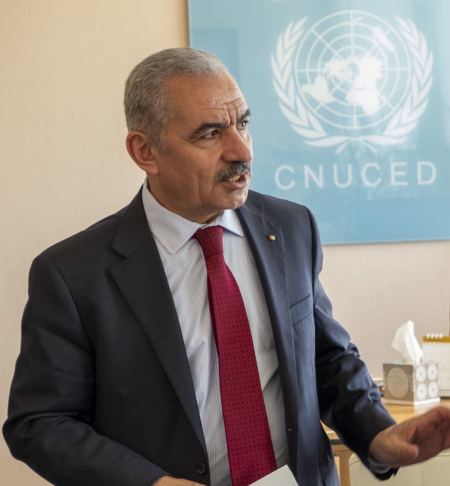 Prime Minister Shtayyeh welcomes US restoration of aid to the Palestinians