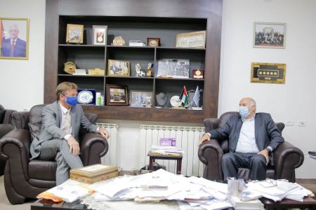 EU Representative : Israel has no right to hinder Palestinian elections in Jerusalem