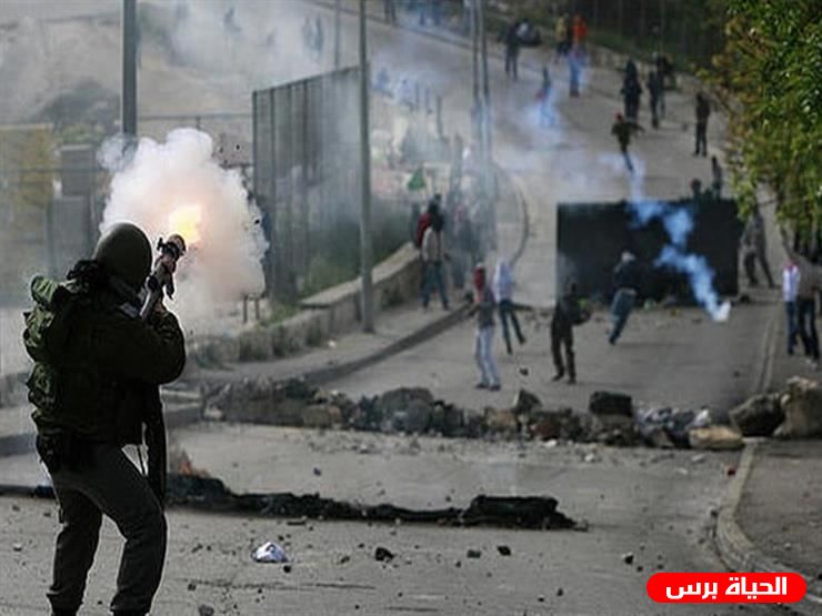 اصابات بالاختناق خلال مواجهات مع الاحتلال على مدخل بيتا 