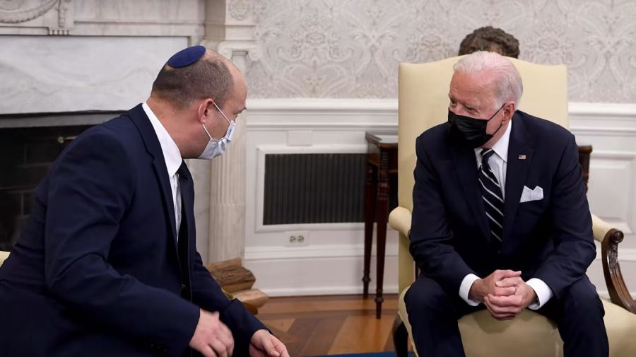 الكشف عن عرض أمريكي لعقد لقاء بين الفلسطينيين والاسرائيليين في البيت الأبيض