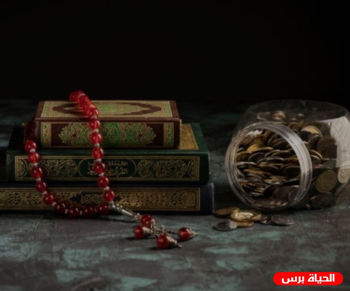 خمسة لا يجوز اعطائهم زكاة الفطر 