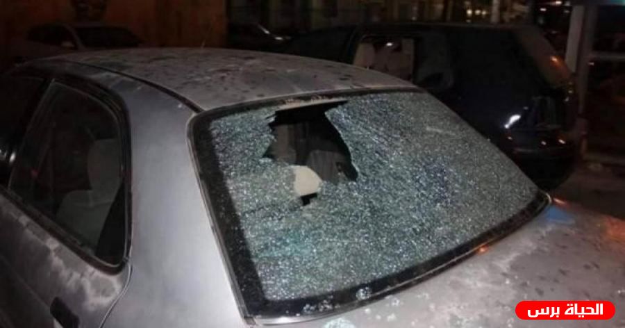 مستوطنون يعتدون على مركبات المواطنين جنوب نابلس