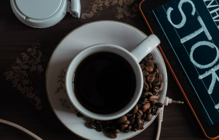 شرب القهوة في المنام