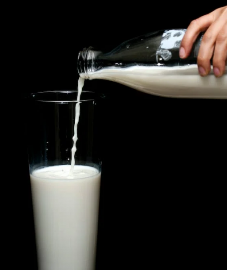 شرب الحليب في المنام