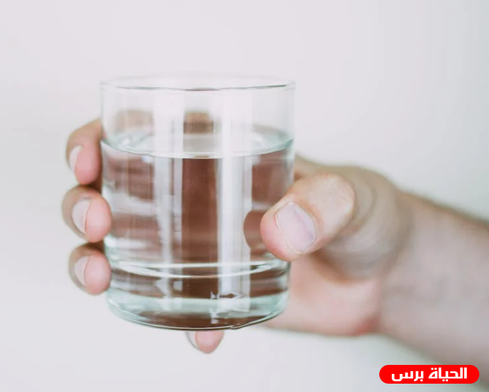 كمية الماء حسب العمر اللازمة للجسم