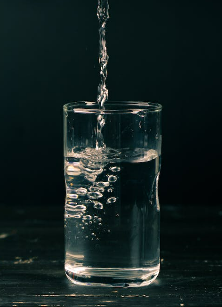 أضرار شرب الماء
