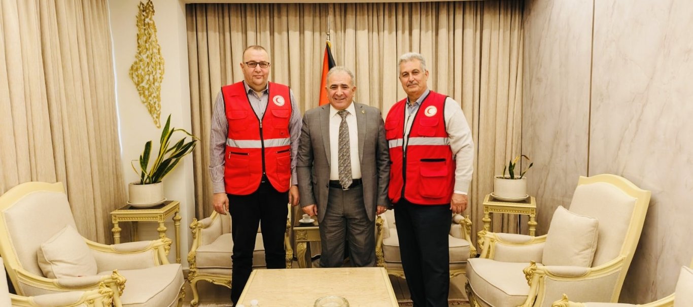 جولة رفيعة المستوى تؤسس لمرحلة متقدمة: خالدأبو غوش يبحث سبل النهوض بحمعية الهلال الأحمر الفلسطيني في لبنان