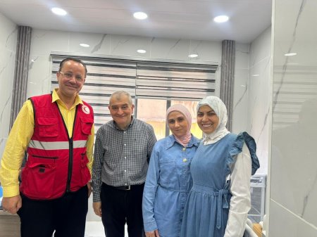 يوم طبي مجاني لجمعية الهلال الأحمر الفلسطيني لفحص العيون للأطفال وكبار السن