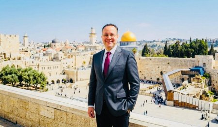 يوم الأسير الفلسطيني… وجعٌ يتصاعد خلف القضبان وصمت العالم تحت المجهر ..بقلم الدكتور وسيم وني