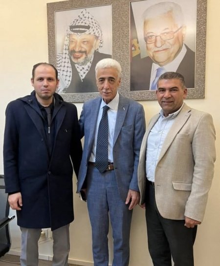 التلاقي والتواصل في السفارة الفلسطينية في بيروت