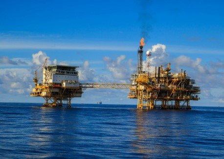 Offshore Accident Lawyer: كيف يساعدك المحامي في قضايا حوادث العمل البحرية؟