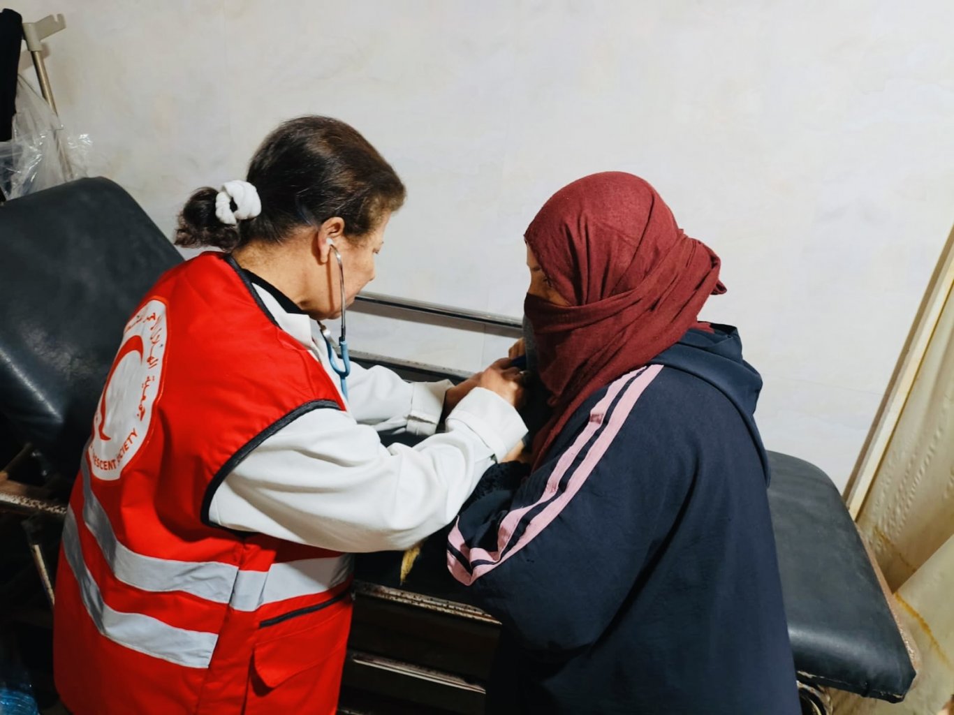 الهلال الأحمر الفلسطيني يطلق أضخم حملة طبية في مخيمات بيروت… بداية لمسار صحي شامل على امتداد لبنان