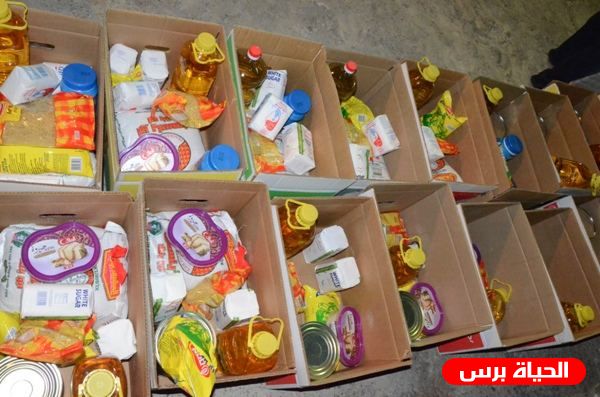 أريحا: توزيع طرود غذائية لعدد من الأسر الفقيرة والمحتاجة
