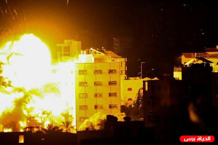 طائرات الاحتلال تواصل غاراتها على قطاع غزة