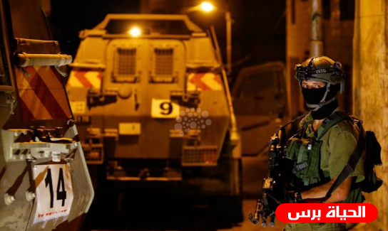 الاحتلال يعتقل ثلاثة مواطنين من الضفة الغربية