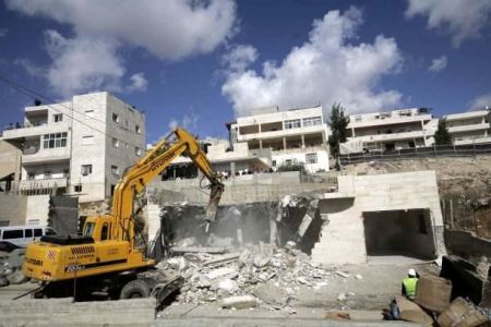Israel to demolish Palestinian building near Jerusalem