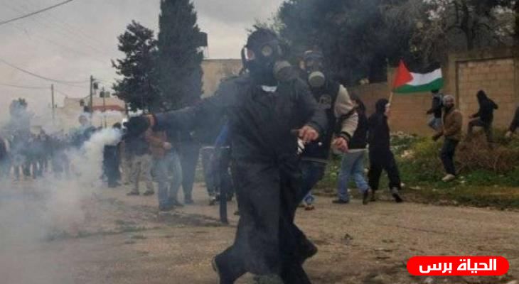 إصابة عدد من المواطنين بالاختناق خلال قمع قوات الاحتلال مسيرة كفر قدوم الأسبوعية