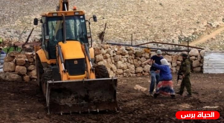  الاحتلال يستولي على جرار زراعي في الزبيدات