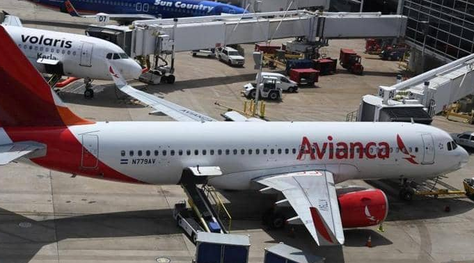 أفيانكا .. ثاني أقدم شركة طيران تعلن إفلاسها 