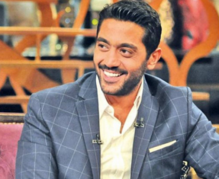 أحمد فلوكس أمام النيابة : شتموني وضربوني بالشومة وكسروا السيارة