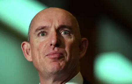 Robodebt : Robodebt: government to reimburse 470,000 unlawful Centrelink obligations worth $721m