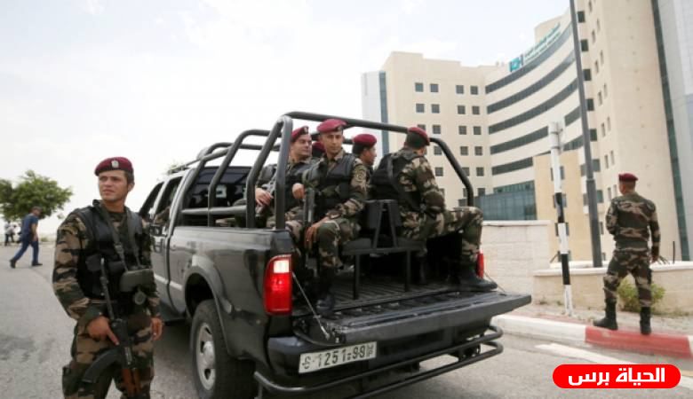 قوى الأمن تشدد إجراءاتها الوقائية على مداخل الخليل