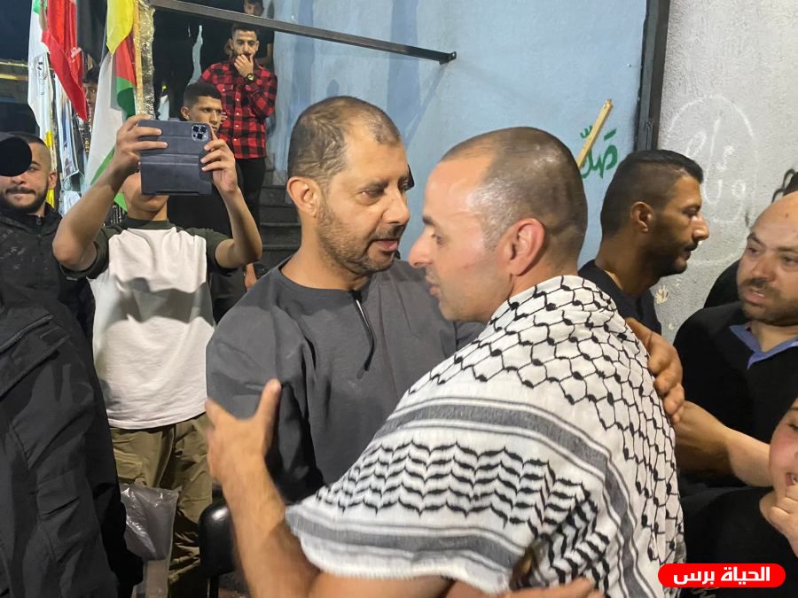 فتح تحتفي بالأسير المحرر عمار أبو غليون في مخيم جنين