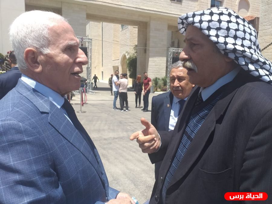 القيادي الشيوخي خلال مشاركته في تشييع جثمان الصحفية شيرين ابو عاقلة : كلمة الرئيس عباس كانت تاريخية
