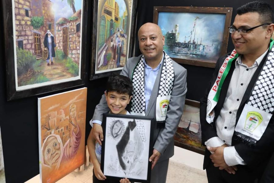 د. أبو هولي يفتتح الأوبريت الوطني ومعرض الفن التشكيلي في المحافظات الجنوبية احياء لذكرى النكبة