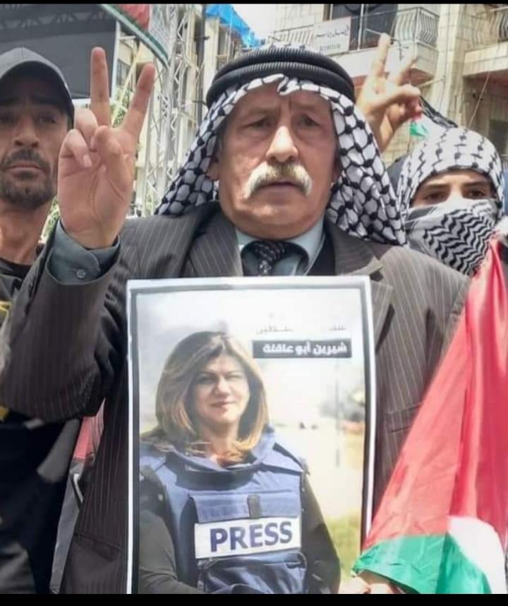 تهنئة للقيادي عزمي الشيوخي بقدوم حفيديه