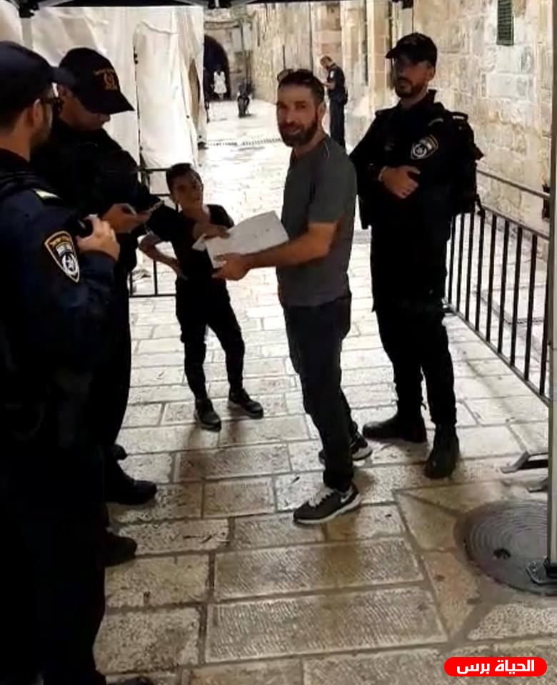 الاحتلال يعتقل ناشطا مقدسيا