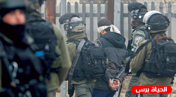 الاحتلال يعتقل فتى في القدس