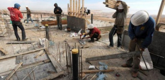 انخفاض مؤشر أسعار تكاليف البناء مقابل الارتفاع على الطرق وشبكات المياه والمجاري الشهر الماضي